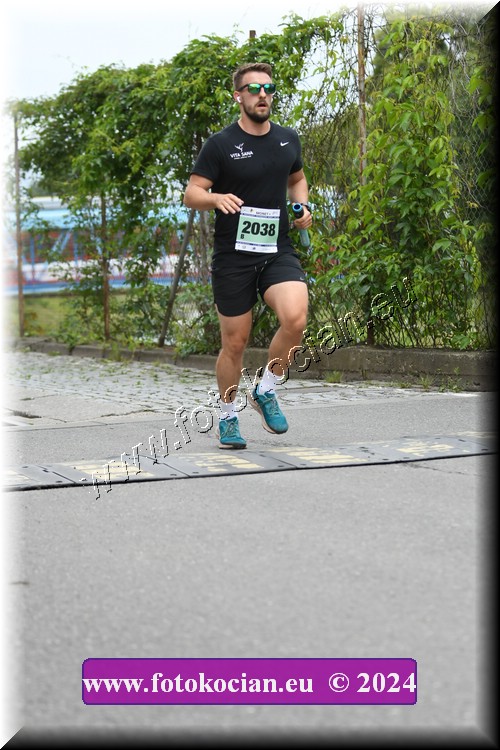 Náhled obrázku: 2024-2251-Zlin-2038.JPG