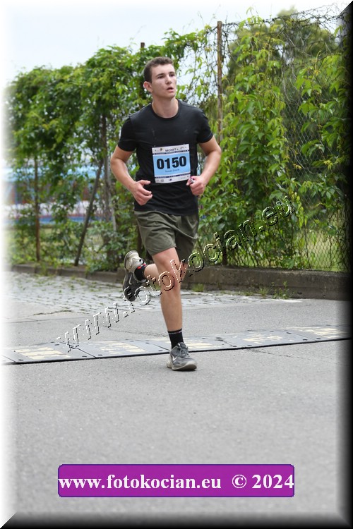 Náhled obrázku: 2024-2320-Zlin-150.JPG