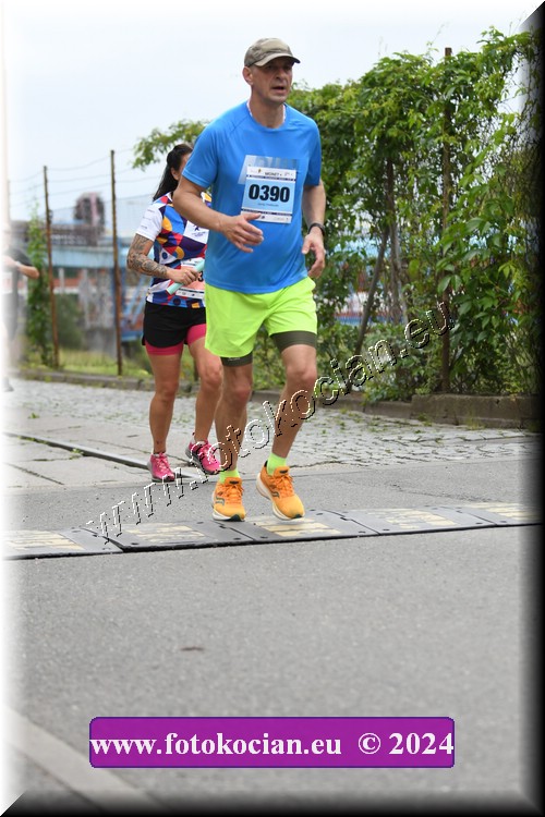 Náhled obrázku: 2024-2569-Zlin-390.JPG