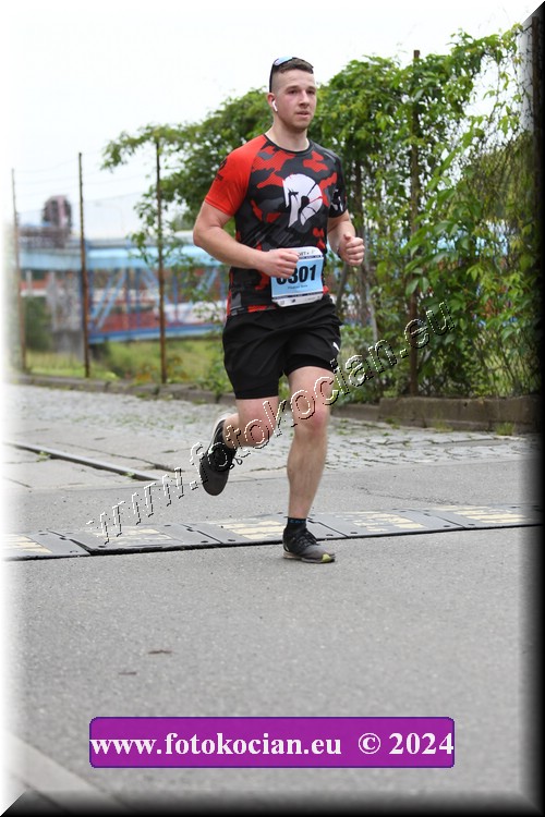 Náhled obrázku: 2024-2730-Zlin-301.JPG