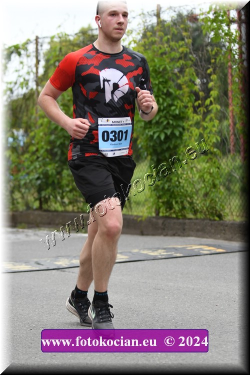 Náhled obrázku: 2024-2731-Zlin-301.JPG