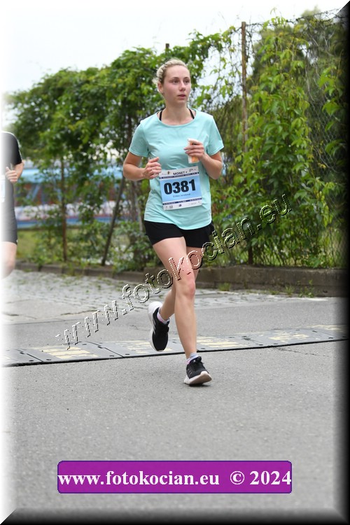 Náhled obrázku: 2024-2959-Zlin-381.JPG