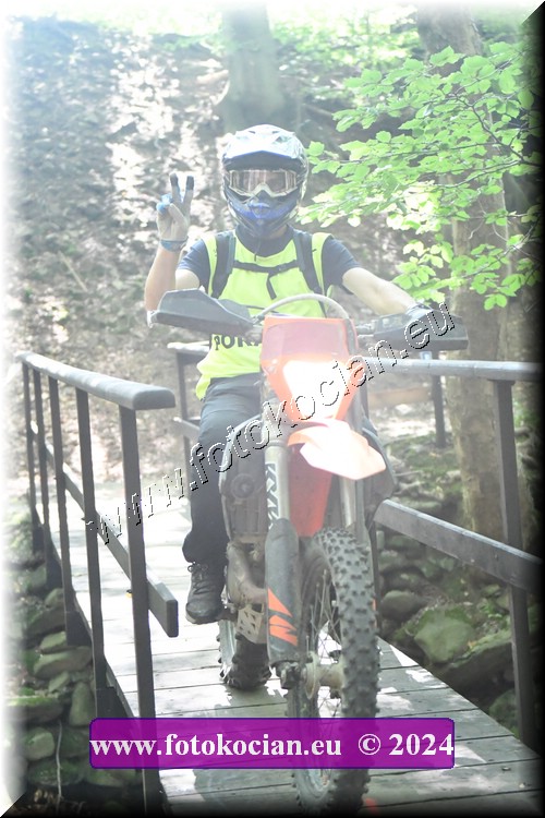 Náhled obrázku: 2024-1944-Caledna-motorka.JPG