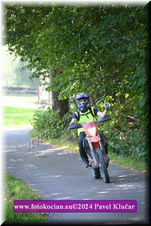 Náhled obrázku: 2024-3085-Caledna-motorka.JPG