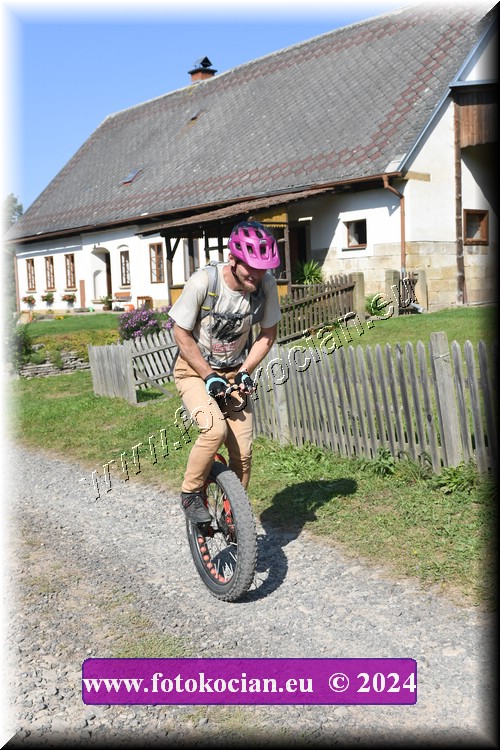 Náhled obrázku: 2024-2871-Sudety-jednokolka.JPG
