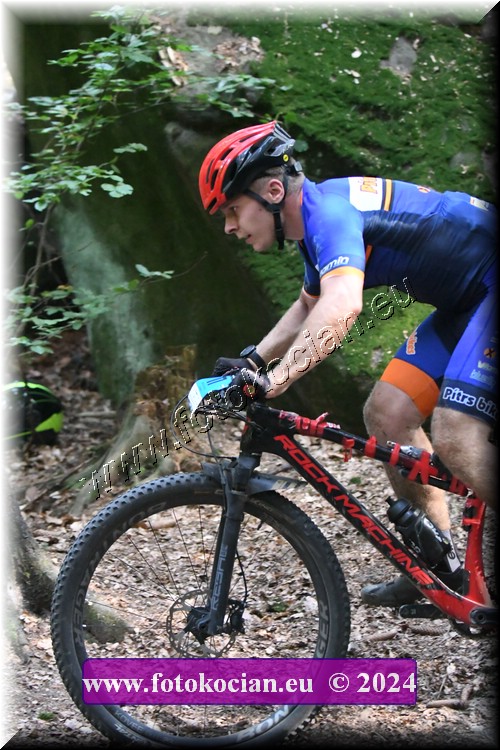 Náhled obrázku: 2024-1979-Sudety-77,11.JPG