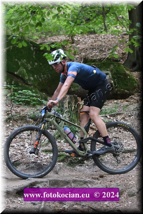 Náhled obrázku: 2024-2287-Sudety-268.JPG