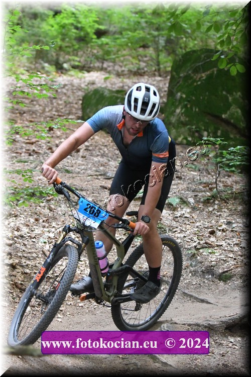 Náhled obrázku: 2024-2288-Sudety-268.JPG