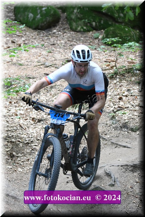 Náhled obrázku: 2024-2622-Sudety-274.JPG