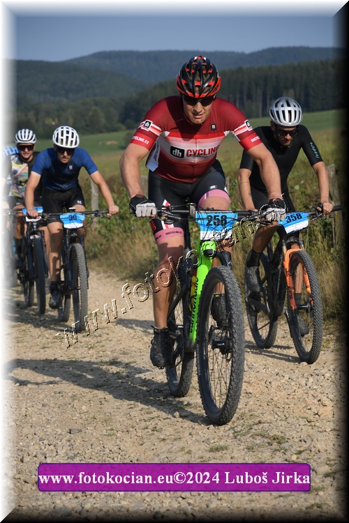 Náhled obrázku: 2024-5192-Sudety-258,358.JPG