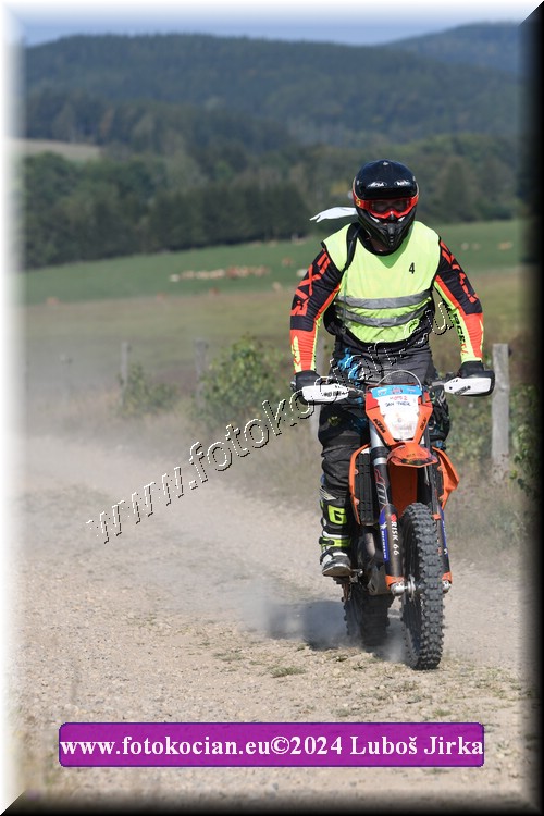 Náhled obrázku: 2024-5598-Sudety-motorka.JPG