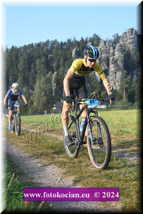 Náhled obrázku: 2024-1014-Sudety-88.JPG