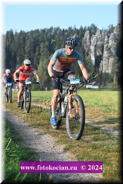 Náhled obrázku: 2024-1018-Sudety-19.JPG