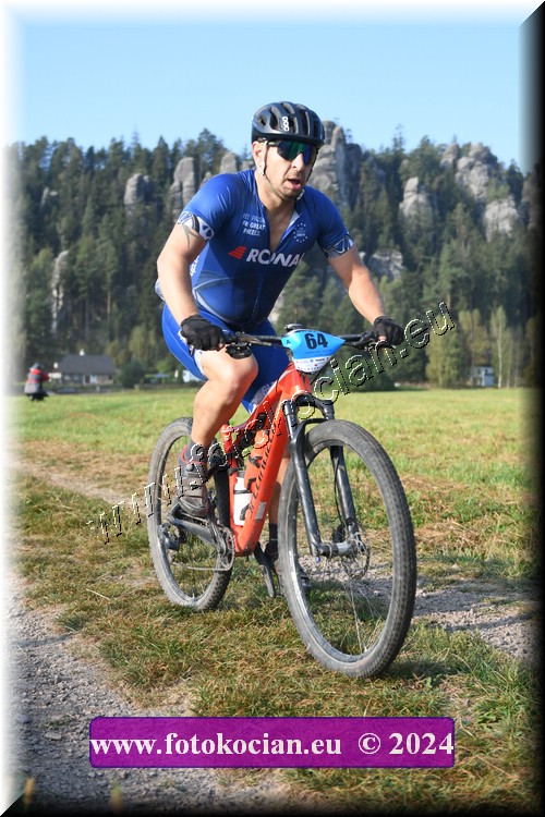 Náhled obrázku: 2024-1107-Sudety-64.JPG