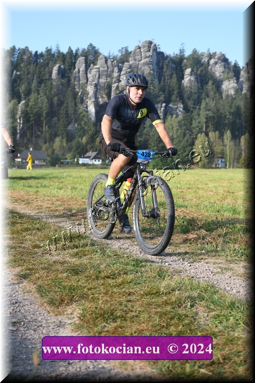 Náhled obrázku: 2024-1130-Sudety-428.JPG