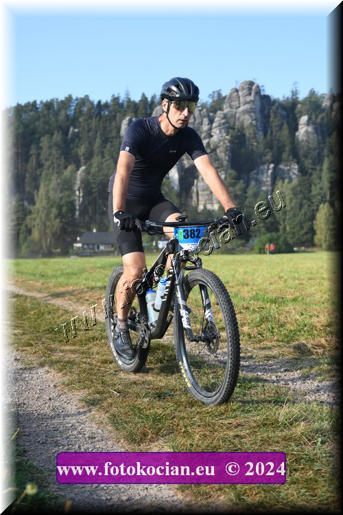 Náhled obrázku: 2024-1212-Sudety-382.JPG