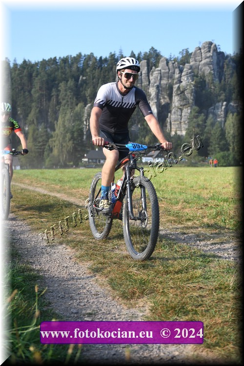 Náhled obrázku: 2024-1218-Sudety-397.JPG