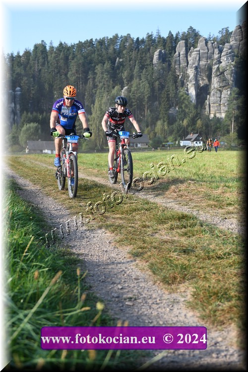 Náhled obrázku: 2024-1229-Sudety-221,171.JPG