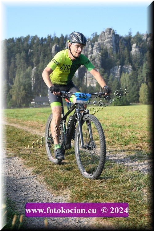 Náhled obrázku: 2024-1247-Sudety-338.JPG