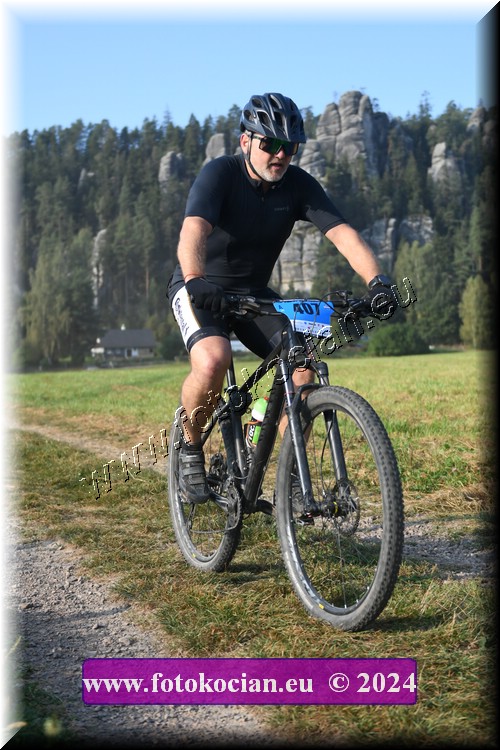 Náhled obrázku: 2024-1310-Sudety-407.JPG