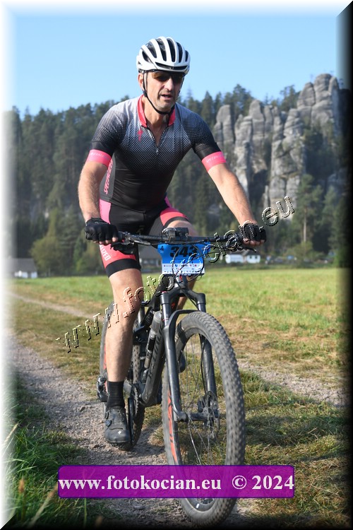 Náhled obrázku: 2024-1326-Sudety-343.JPG