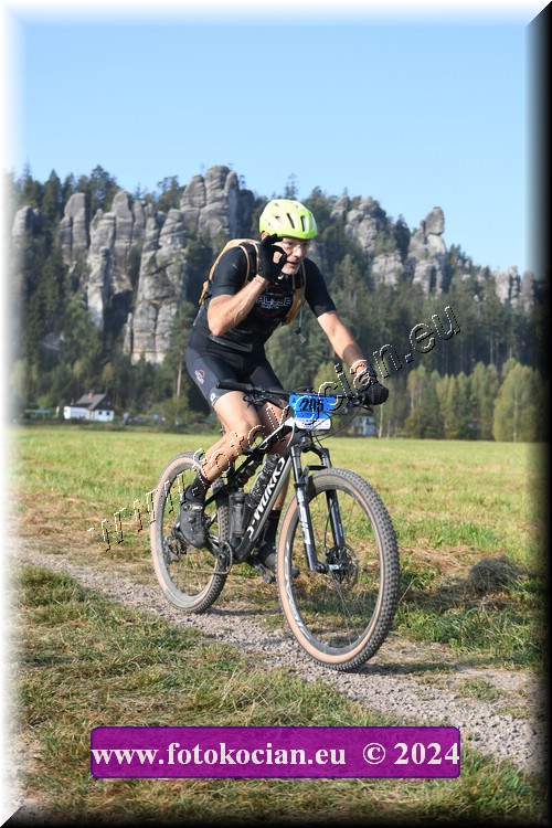 Náhled obrázku: 2024-1377-Sudety-205.JPG