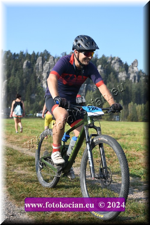 Náhled obrázku: 2024-1386-Sudety-280.JPG