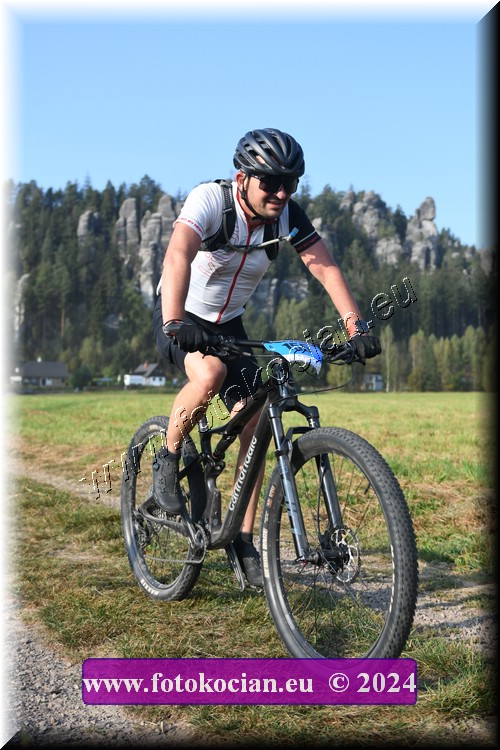 Náhled obrázku: 2024-1398-Sudety-155.JPG