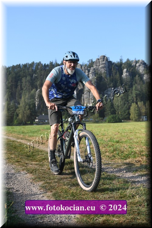 Náhled obrázku: 2024-1410-Sudety-253.JPG