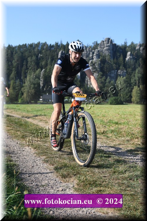 Náhled obrázku: 2024-1515-Sudety-1145.JPG