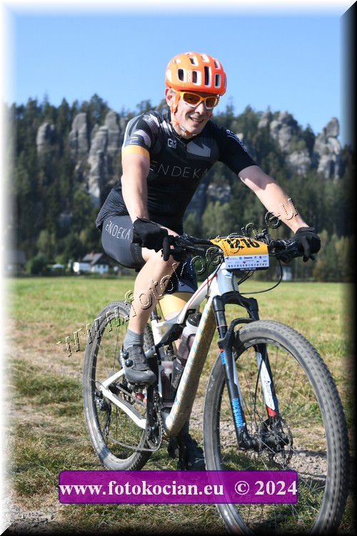 Náhled obrázku: 2024-1607-Sudety-1216.JPG