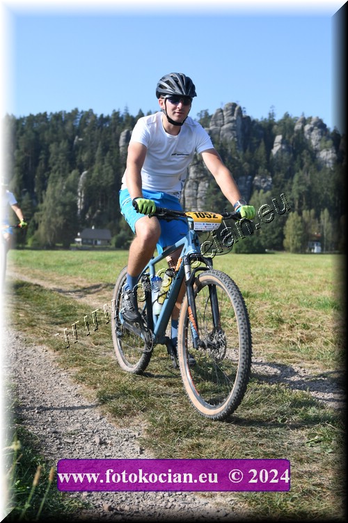 Náhled obrázku: 2024-1613-Sudety-1052.JPG