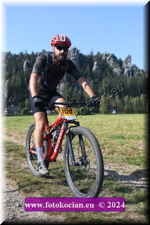 Náhled obrázku: 2024-1739-Sudety-1120.JPG