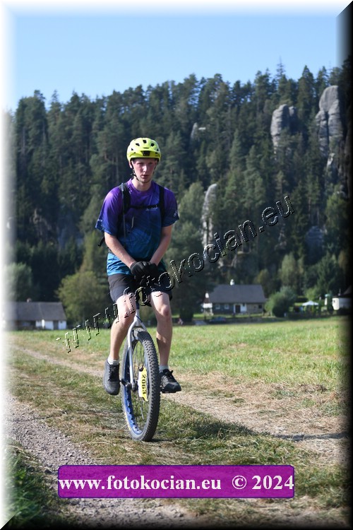 Náhled obrázku: 2024-1759-Sudety-jednokolka.JPG