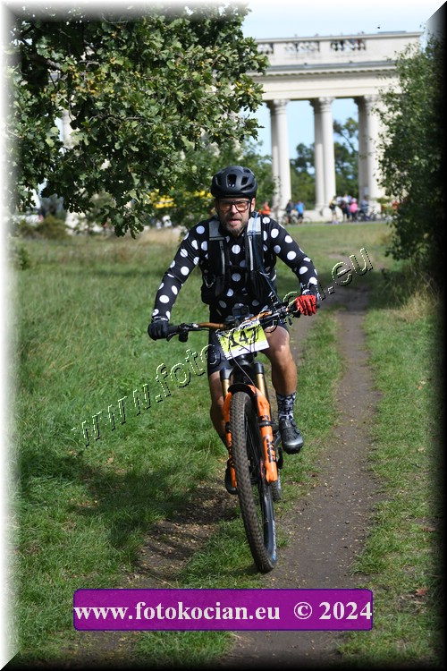 Náhled obrázku: 2024-1191-Valtice-147.JPG