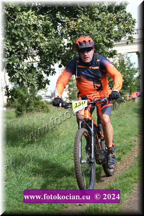 Náhled obrázku: 2024-1195-Valtice-150.JPG