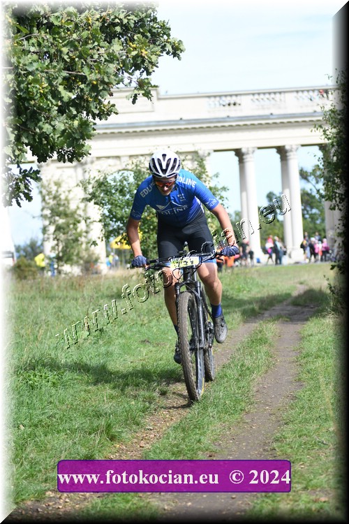 Náhled obrázku: 2024-1198-Valtice-131.JPG