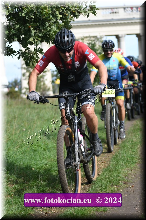 Náhled obrázku: 2024-1223-Valtice-0.JPG