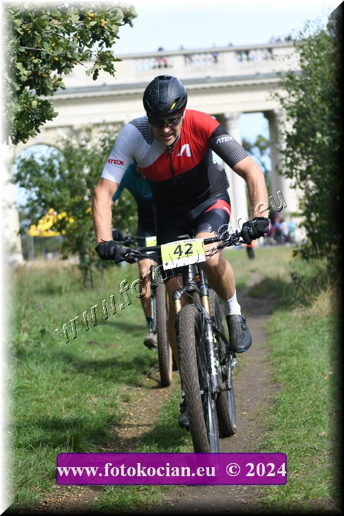 Náhled obrázku: 2024-1240-Valtice-42.JPG