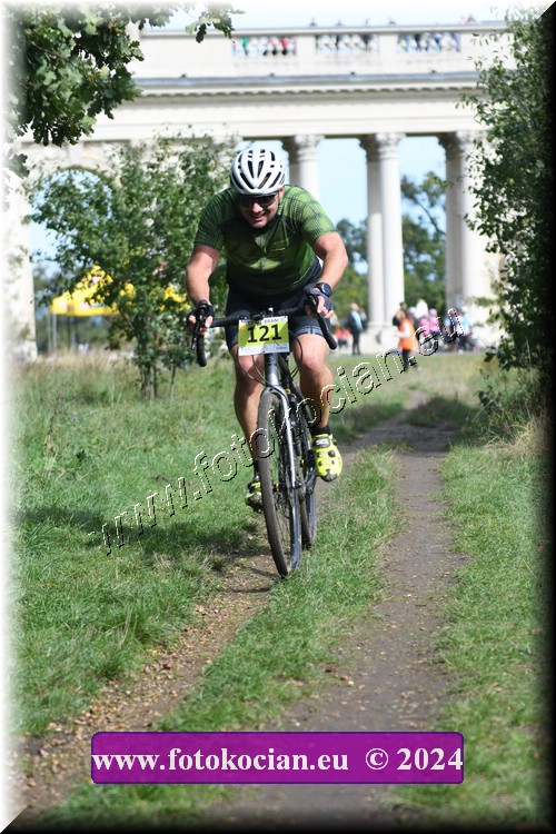 Náhled obrázku: 2024-1246-Valtice-121.JPG