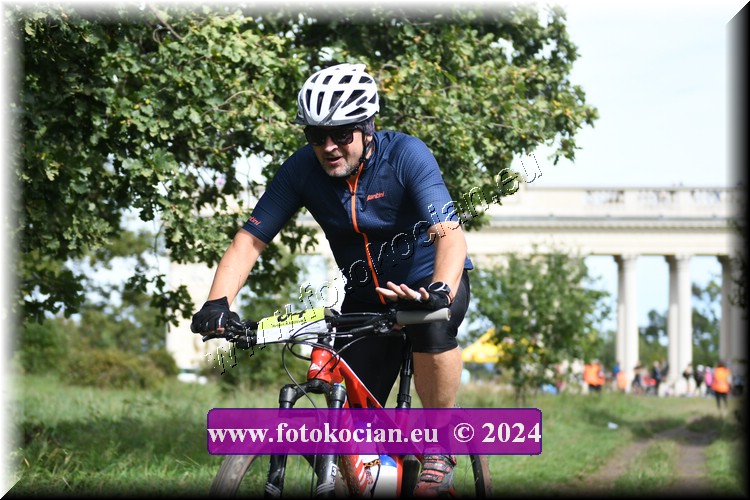 Náhled obrázku: 2024-1267-Valtice-84,64.JPG