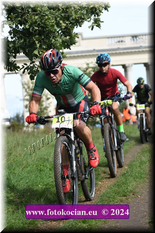 Náhled obrázku: 2024-1283-Valtice-104.JPG