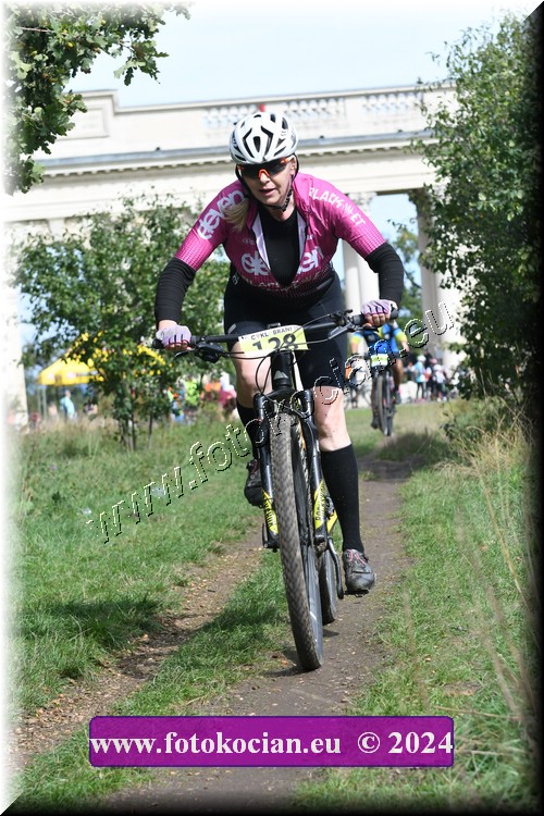 Náhled obrázku: 2024-1373-Valtice-128.JPG