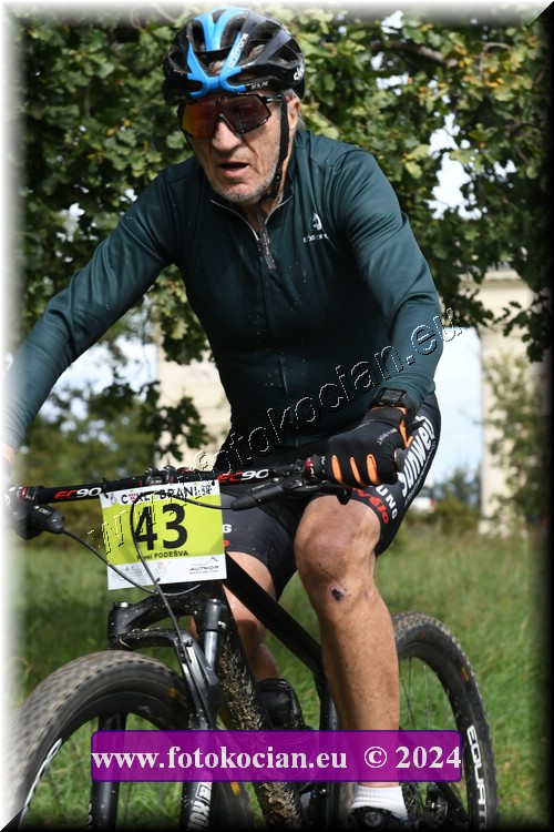 Náhled obrázku: 2024-1386-Valtice-43.JPG