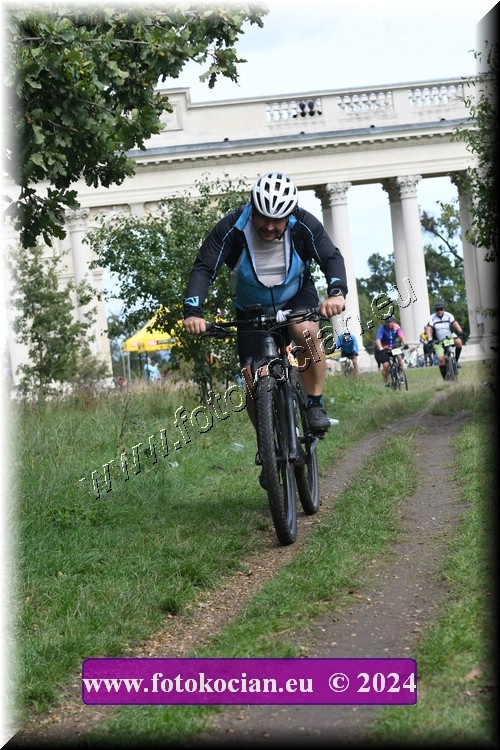 Náhled obrázku: 2024-1422-Valtice-0.JPG