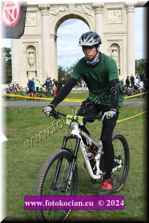 Náhled obrázku: 2024-1448-Valtice-33.JPG