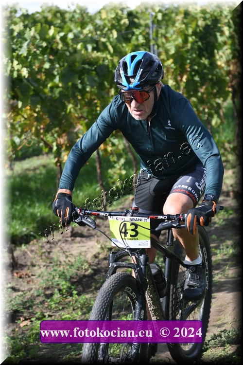 Náhled obrázku: 2024-1607-Valtice-43.JPG