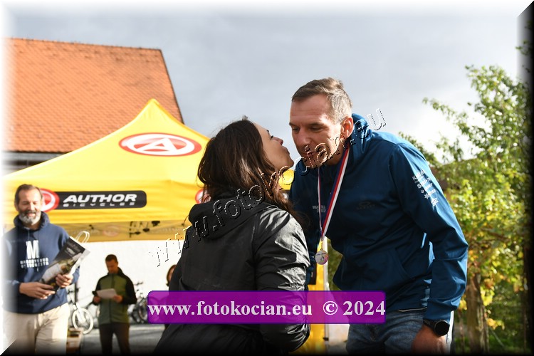 Náhled obrázku: 2024-1980-Valtice-.JPG