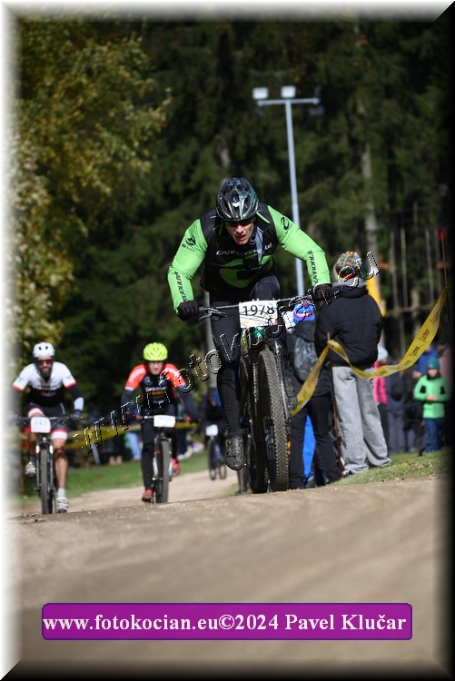 Náhled obrázku: 2024-14363-Bedrichov-1978.JPG