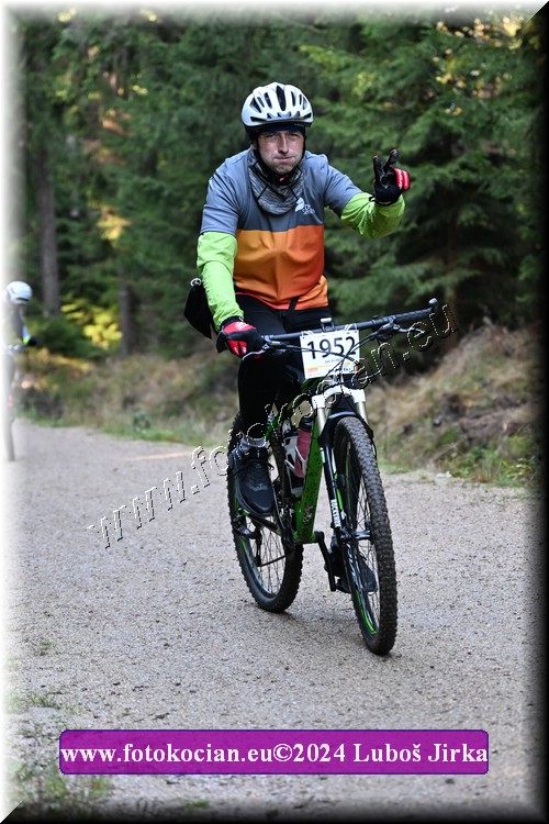 Náhled obrázku: 2024-12942-Bedrichov-1952.JPG